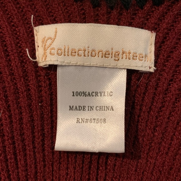 Lightweight knit shawl red. - Picture 5 of 6